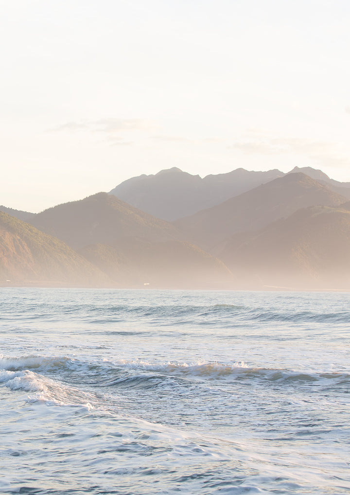 Set of 2 - Mangamaunu Surfer & Kaikoura Coast
